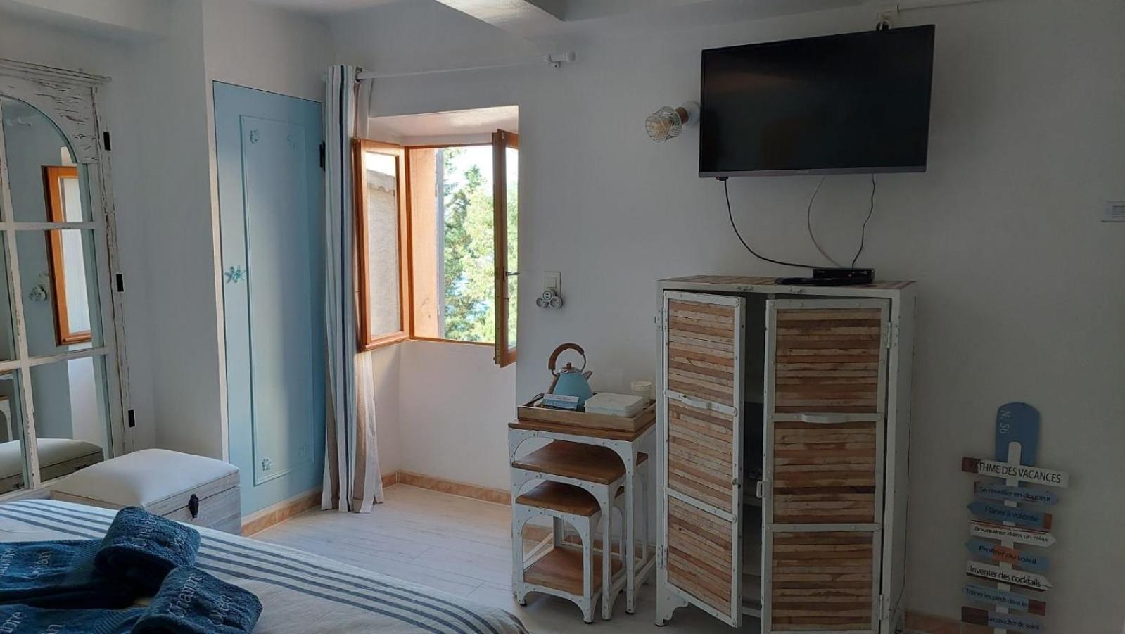 Chambres D'Hotes Les Fenieres Сент-Круа-дю-Вердон Екстер'єр фото